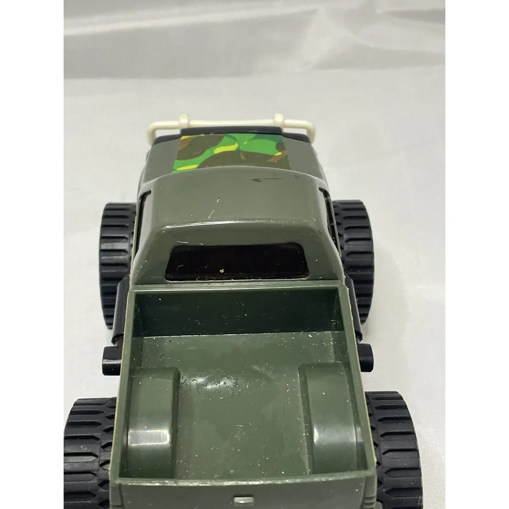 RARE‎ 1983 TONKA Medical Unit 2776 Power Wagon Clutch Popper Truck Toy Japan